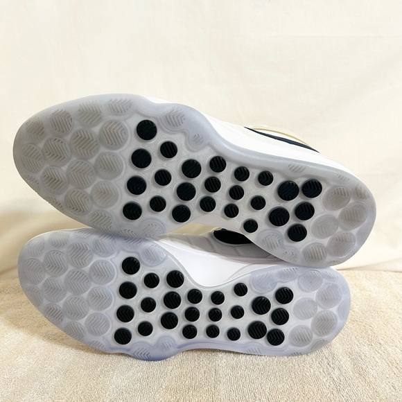 Nike Air Zoom GT Hustle 2 White Ice size 11 *RARE* MEN’S BASKETBALL SHOES - Picture 7 of 9